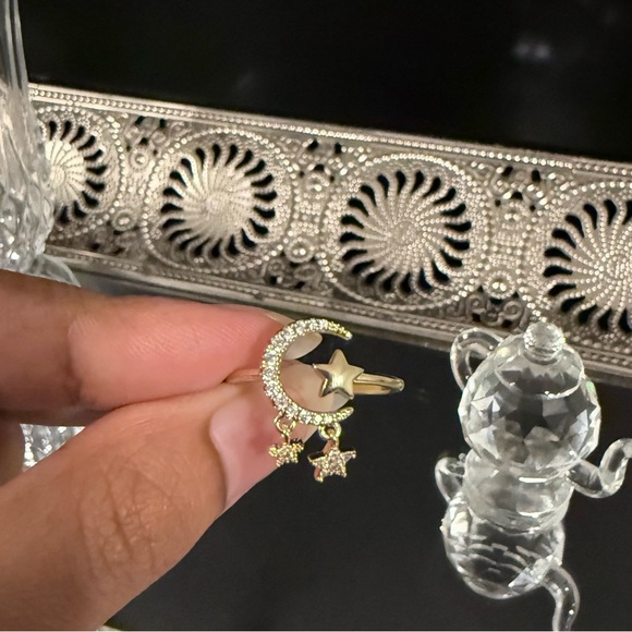 Moon and Star Ring - Picture 5 of 5